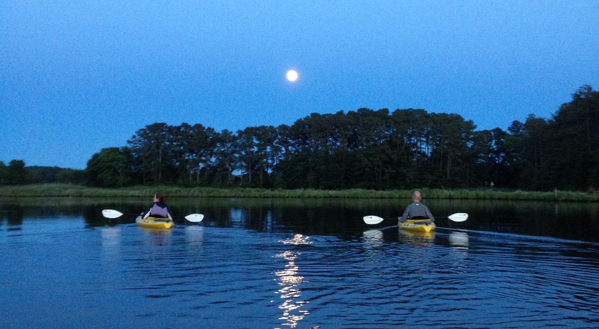 Full Moon Kayak and Stand Up Paddle Board